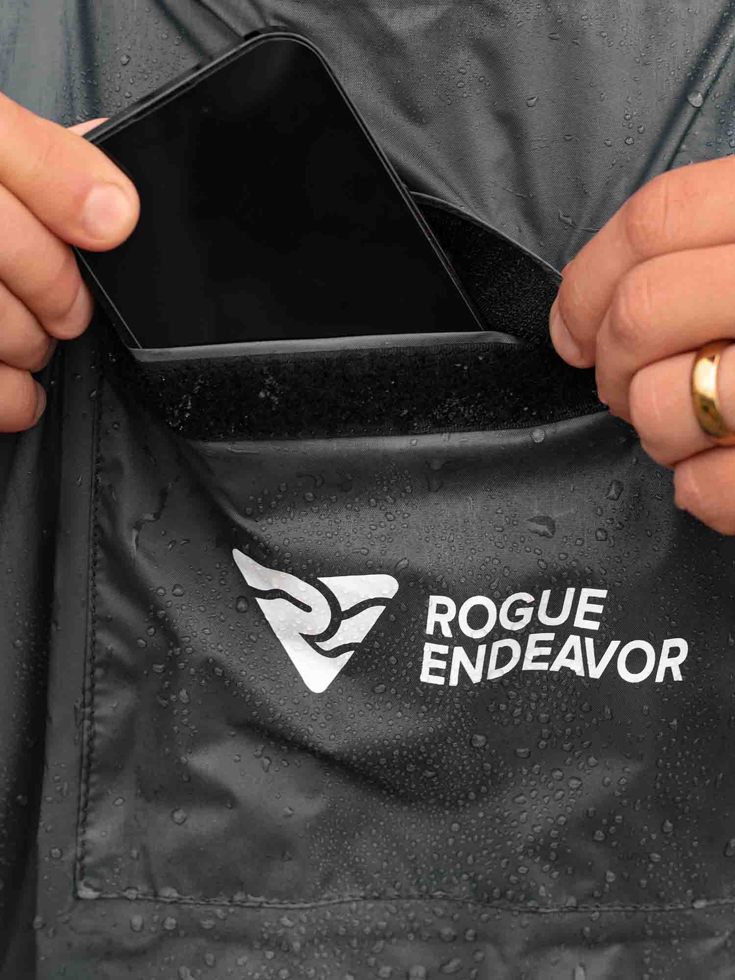 Hooded Rain Poncho mesh carry bag